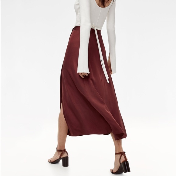 Aritzia Dresses & Skirts - 🌟HOST PICK 🌟 Aritzia - BABATON ALDUS Brown Midi Silk Skirt with Slit